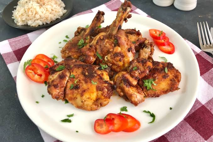 TAVUK PİRZOLA ( ÖZEL SOS İLE MARİNE EDİLİYOR )