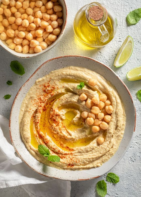 HUMUS